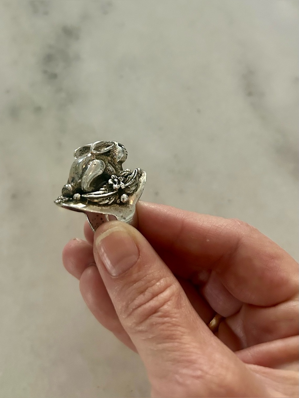 Sterling Silver 3D Bunny Rabbit Floral Sculptural Statement Ring Sz 7.5 Vintage! - Picture 5 of 13